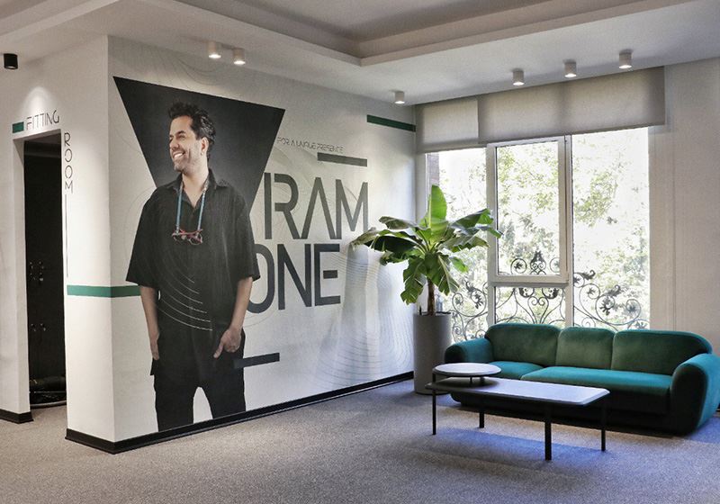 شوروم لباس رام وان