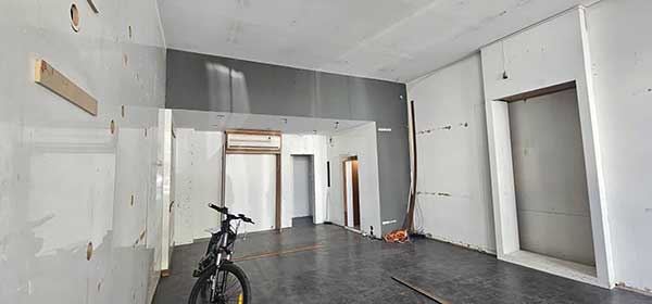کافه یاکا تجریش . پروانه صابری